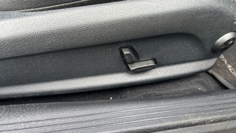 Mercedes-Benz C-Class C220d AMG Line Premium 2dr 9G-Tronic Diesel Coupe